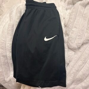 Black Nike Basketball Shorts Size Small in Men’s